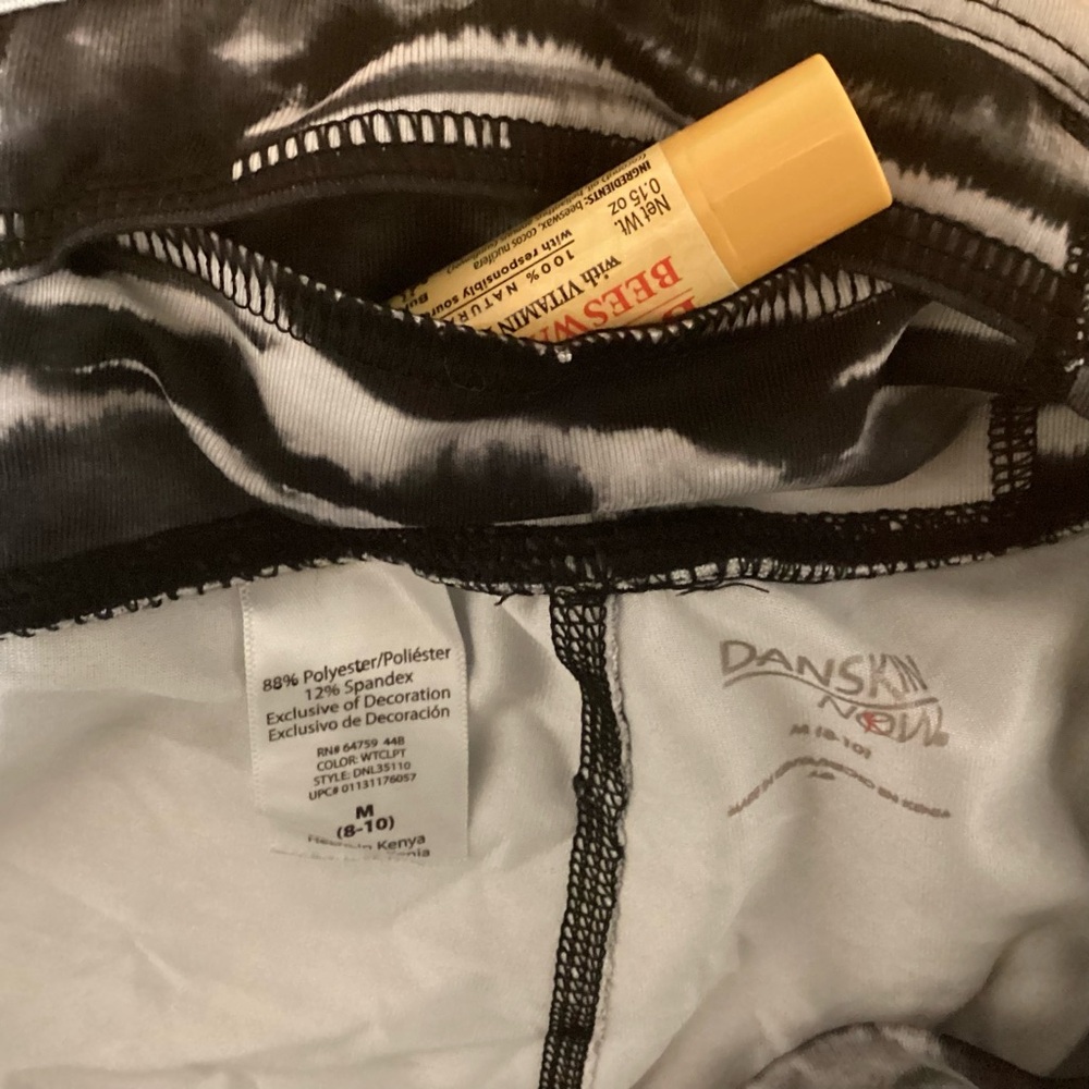 Danskin NOW leggings capri cropped - Picture 3 of 9